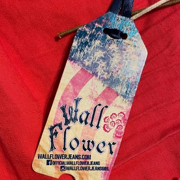 *Wallflower Maternity Shorts CoralRed Denim Boho Fringe Belt OverBelly Small NWT - Picture 5 of 8